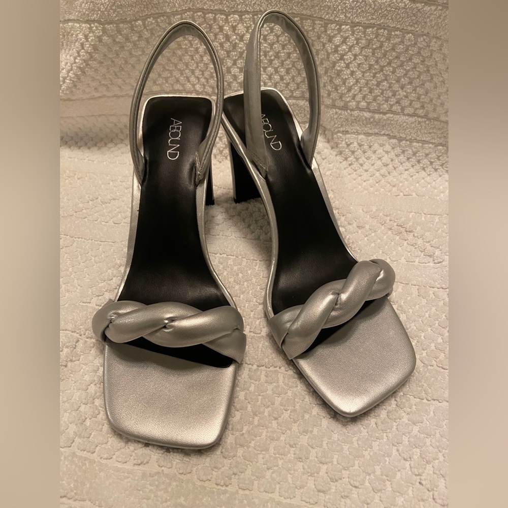 Silver Abound heels, size 10, silver, party